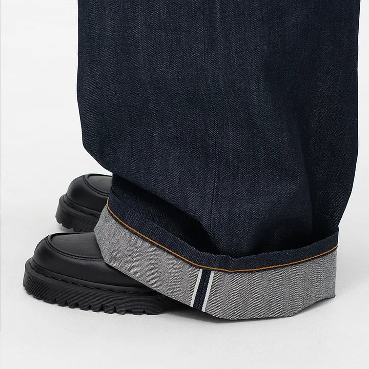 VAQUEROS OKAYAMA CON ORILLO CRUDO