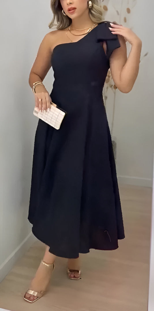 Vestido amalla clásico con lazo