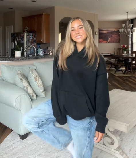 HOODIE CON CAPUCHA MABE